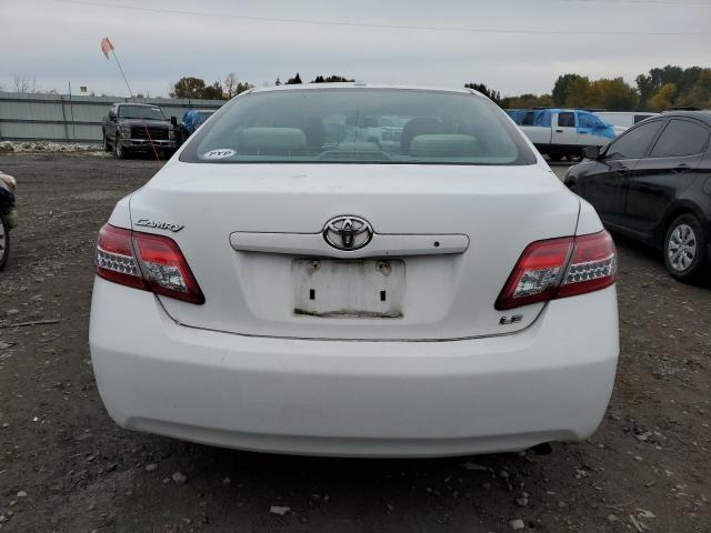 Image 6 of 2010 Toyota Camry salvage vehicle - Lot #75740973 at Copart