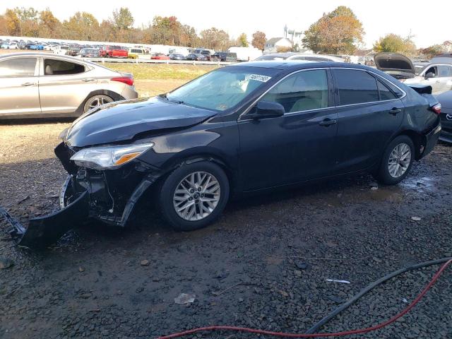 Lot #2194078003 2017 TOYOTA CAMRY LE salvage car