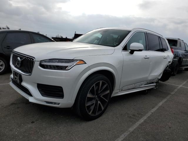 2020 Volvo XC90 T6 Momentum