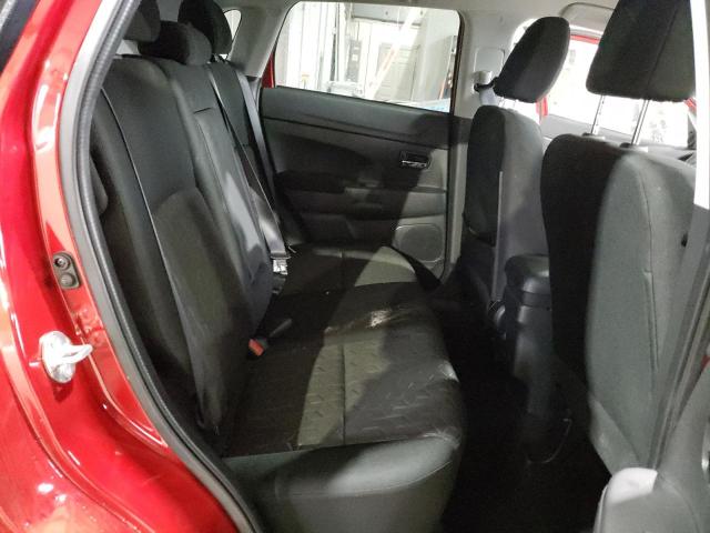  MITSUBISHI OUTLANDER 2023 Червоний
