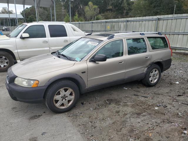 2005 Volvo XC70 