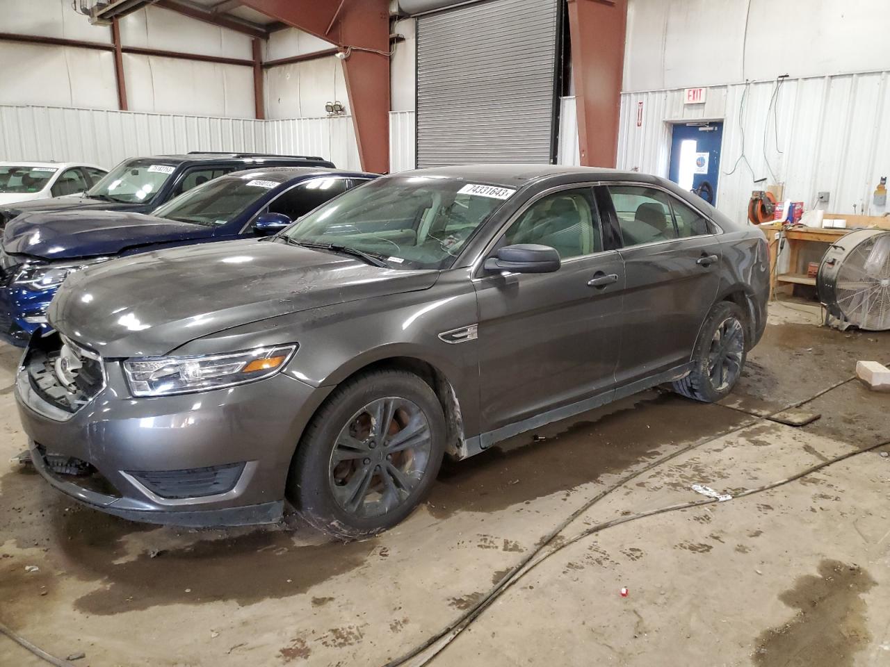 Ford Taurus 2015