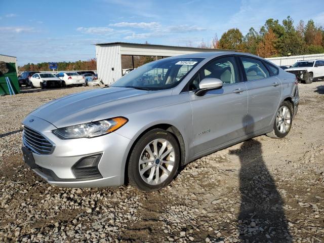 3FA6P0LU2KR207552 | 2019 FORD FUSION SE