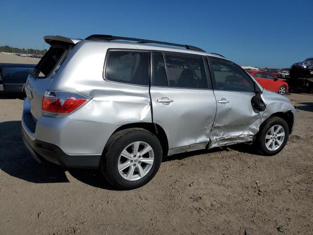 VIN 5TDZA3EH7DS034637 2013 Toyota Highlander, Base no.3