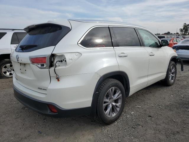 VIN 5TDJKRFH3ES021302 2014 Toyota Highlander, Xle no.3