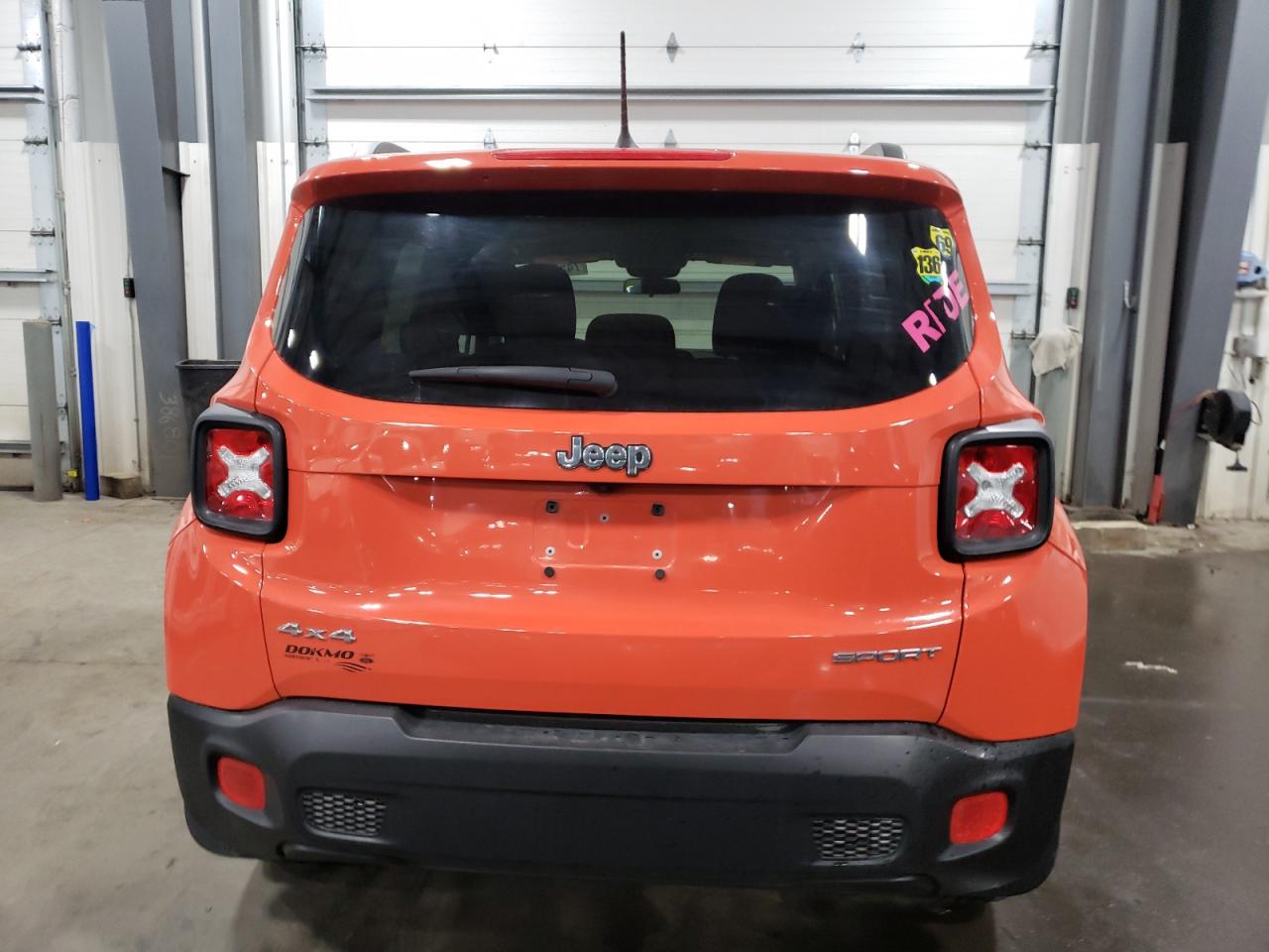 ZACCJBAT8GPE03713 2016 Jeep Renegade Sport