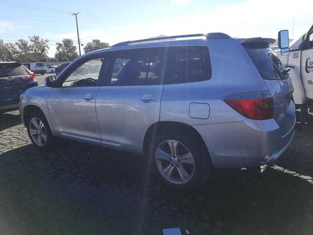 JTEDS43A082037584 Auction: COPART Lot: 74369393 Location: CA - SAN BERNARDINO JTEDS43A082037584 TOYOTA HIGHLANDER 2008 SILVER Photo 2