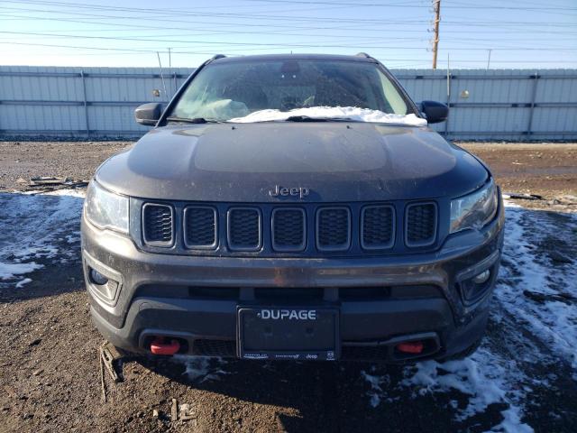 3C4NJDDBXJT424263 | 2018 JEEP COMPASS TR