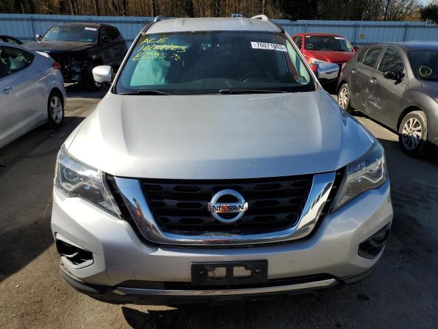  NISSAN PATHFINDER 2017 Сріблястий