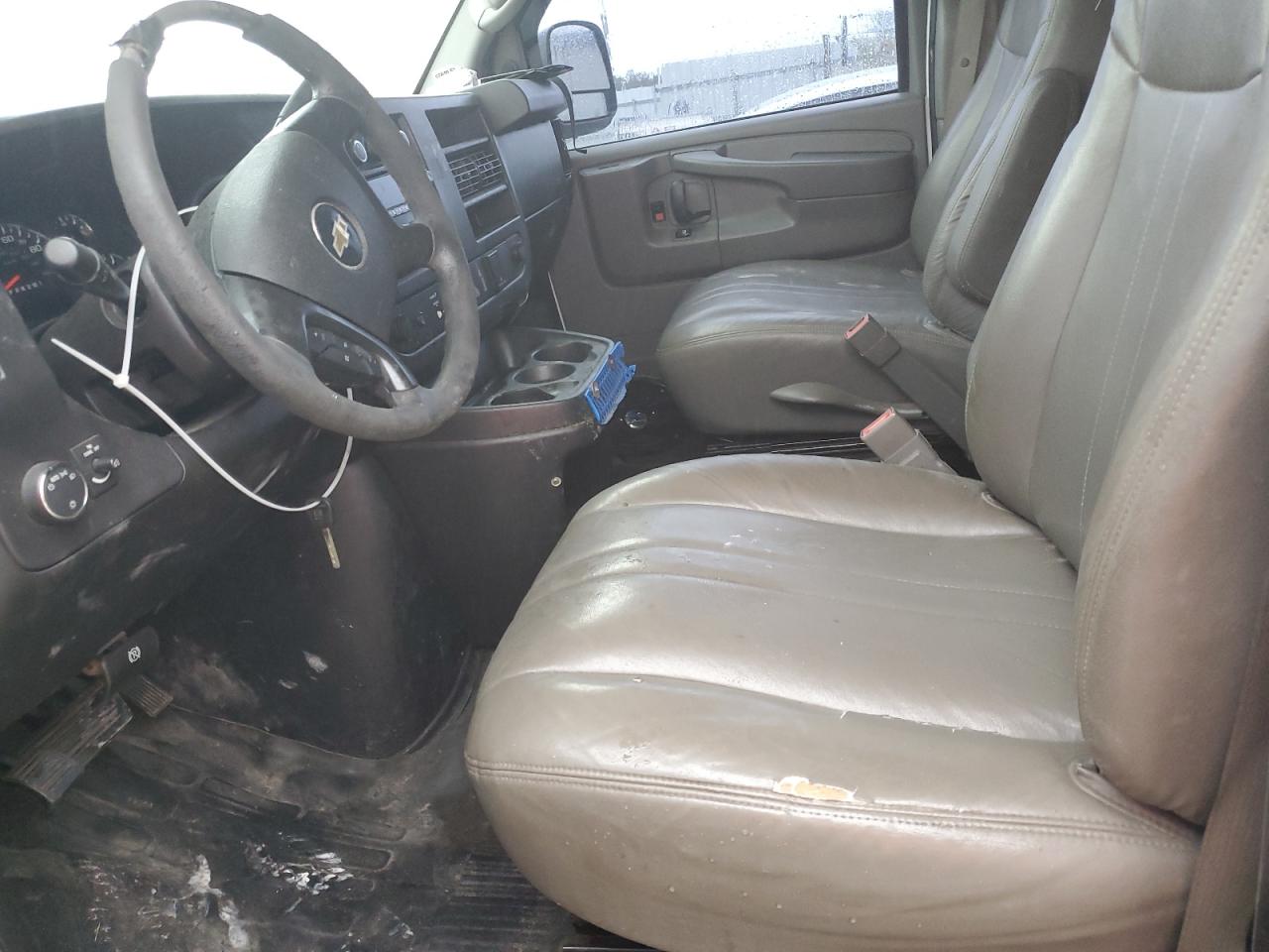 1gcwgfcf0f1195898 1GCWGFCF0F1195898 2015 Chevrolet Express G2500