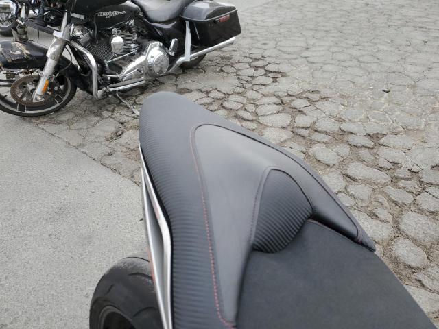 2016 APRILIA TUONO V4 1 - ZD4TYU004GS000180