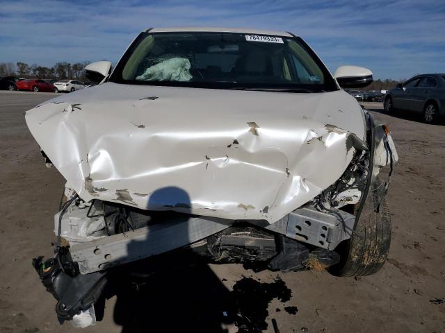 VIN 5TDBKRFH5ES050806 2014 Toyota Highlander, LE no.5