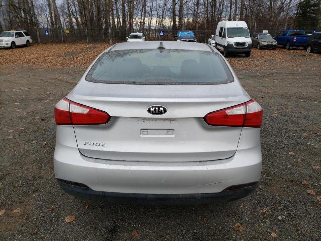 KNAFK4A69G5524207 | 2016 KIA FORTE LX