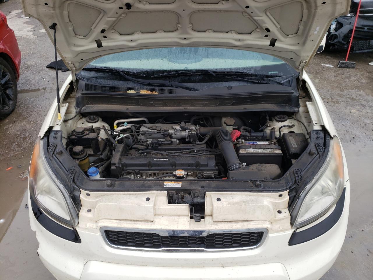 KNDJT2A2XB7334196 2011 Kia Soul +