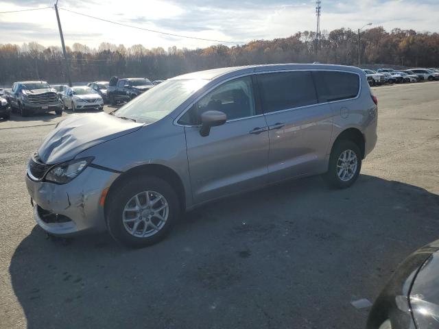 2C4RC1CG5HR502775 2017 CHRYSLER PACIFICA, photo no. 1