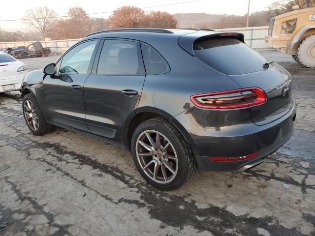 VIN WP1AA2A57JLB08010 2018 Porsche Macan no.2