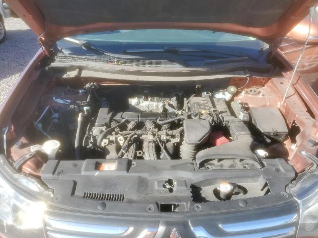 JA4AD3A31EZ009869 Mitsubishi Outlander Se