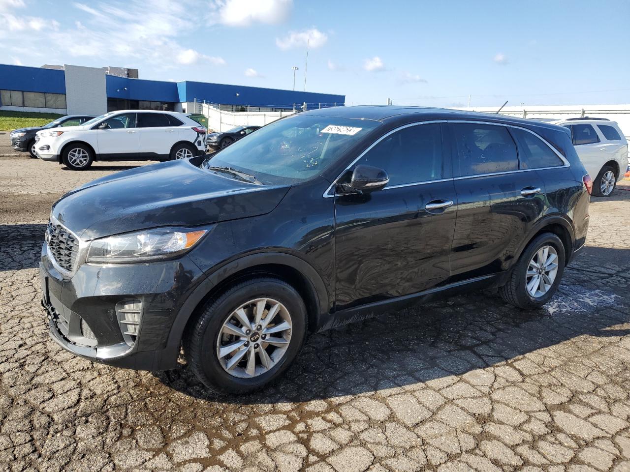 5XYPGDA38KG537643 2019 Kia Sorento L