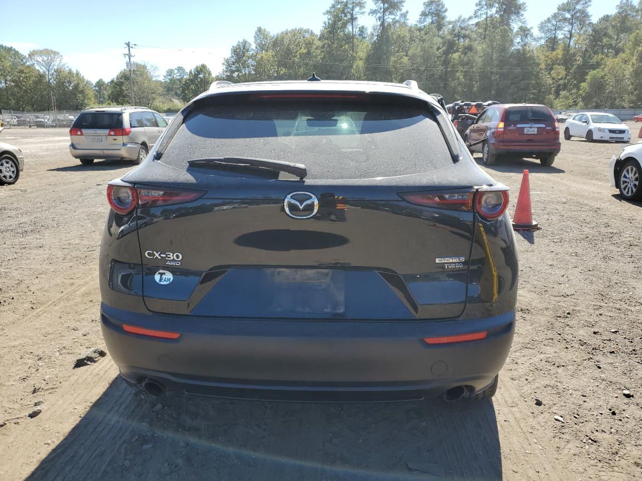 2022 Mazda Cx-30 Premium vin: 3MVDMBDY2NM415535