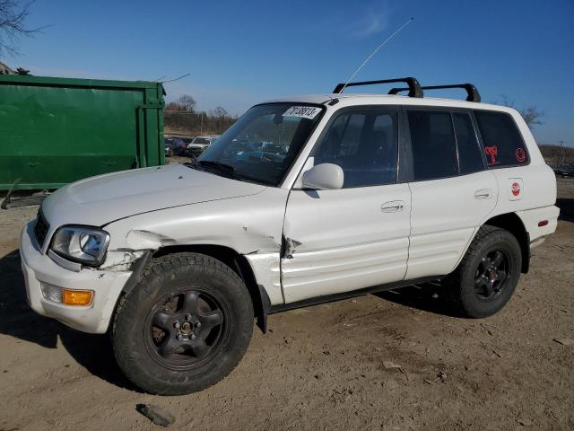 1999 Toyota RAV4 