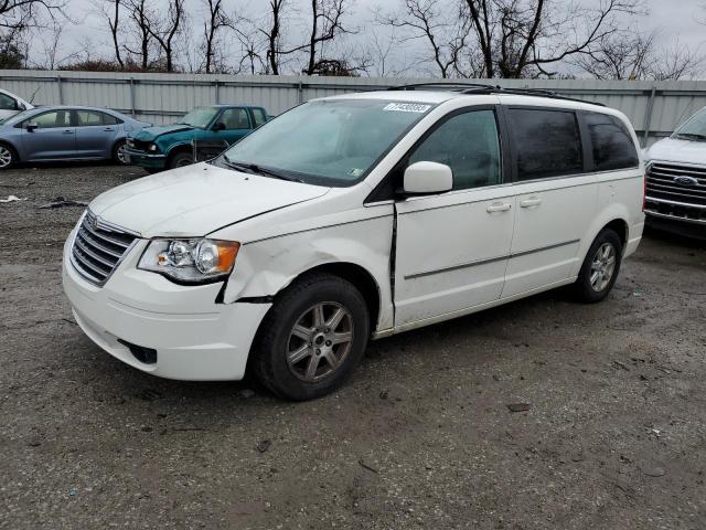 2010 Chrysler Town & Country Touring Plus