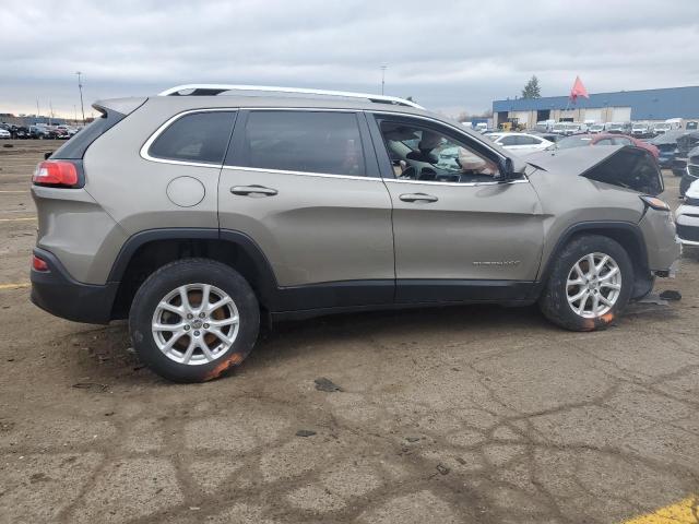 1C4PJMCB6GW286055 | 2016 Jeep cherokee latitude