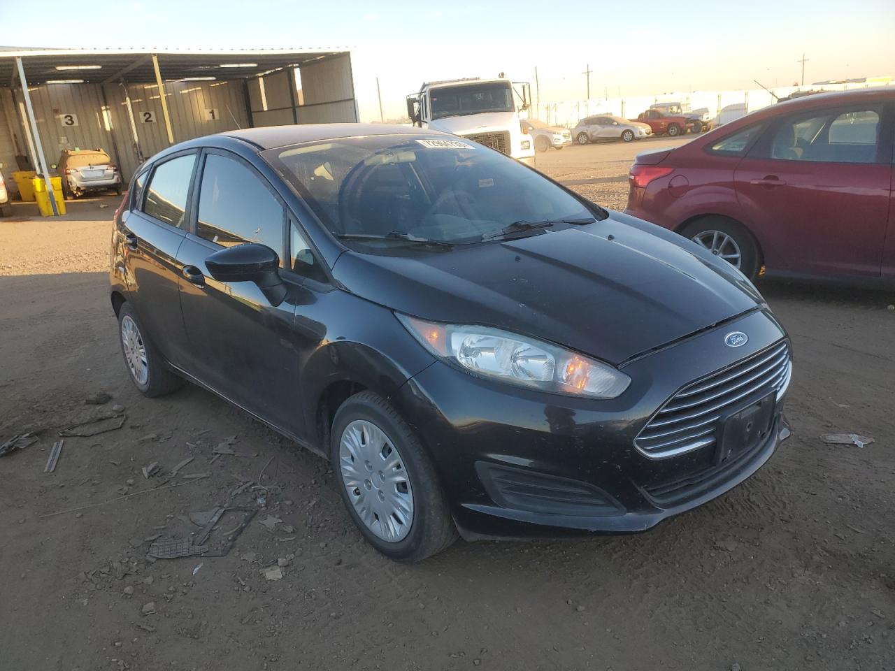 2015 Ford Fiesta S vin: 3FADP4TJ9FM121405