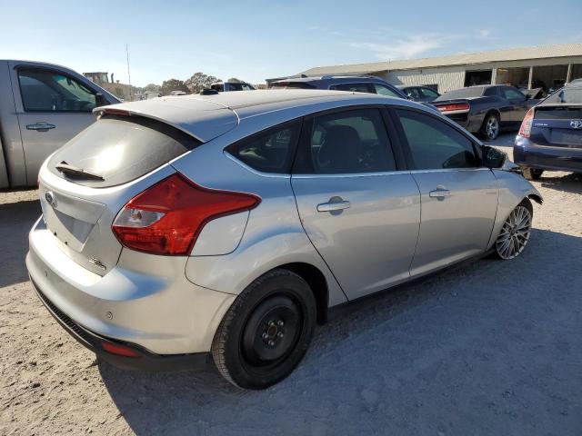 1FAHP3M21CL407653 | 2012 Ford focus sel