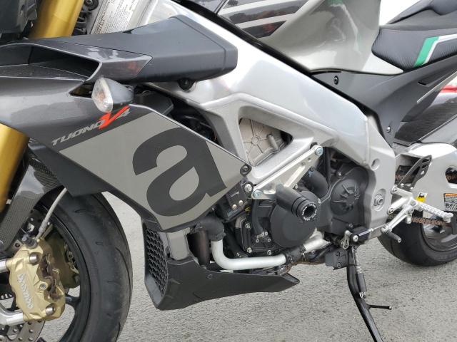 2016 APRILIA TUONO V4 1 - ZD4TYU004GS000180