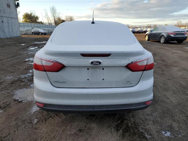 1FADP3F28EL266126 Ford FOCUS SE