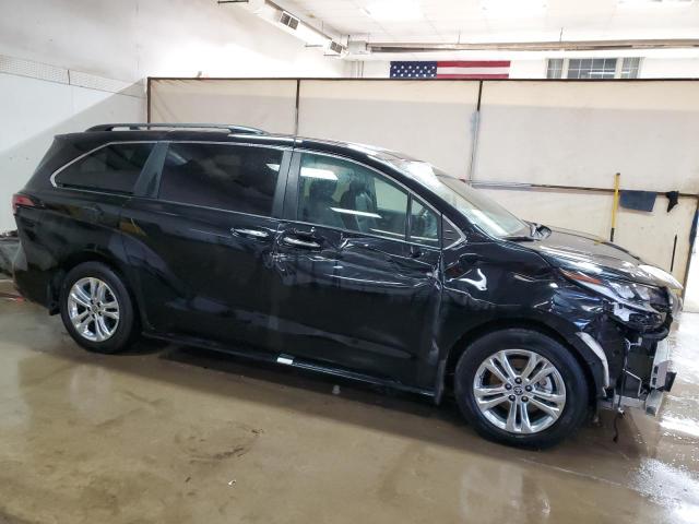2022 TOYOTA SIENNA XSE - 5TDDSKFC3NS057791