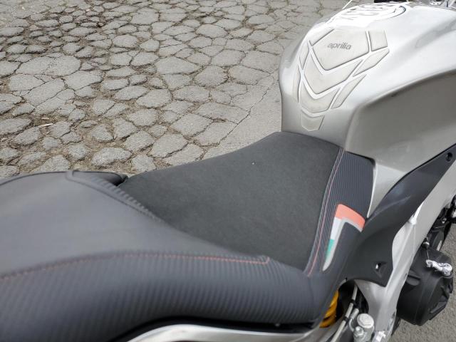 2016 APRILIA TUONO V4 1 - ZD4TYU004GS000180