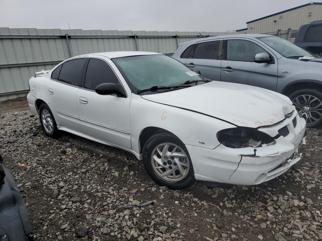 1G2NF52E34M670445 2004 Pontiac Grand Am Se1