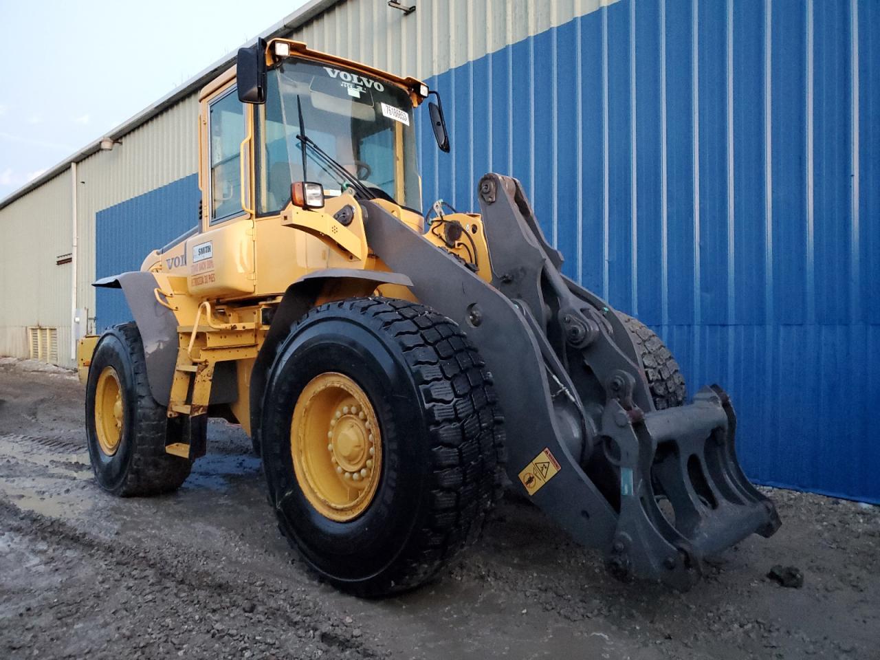 2004 Volvo All Models L90e