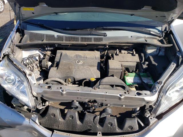 5TDZK3DC9ES493513 Toyota SIENNA