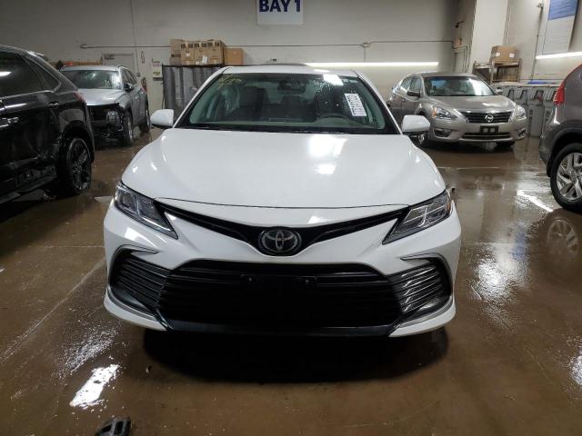  TOYOTA CAMRY 2022 Білий