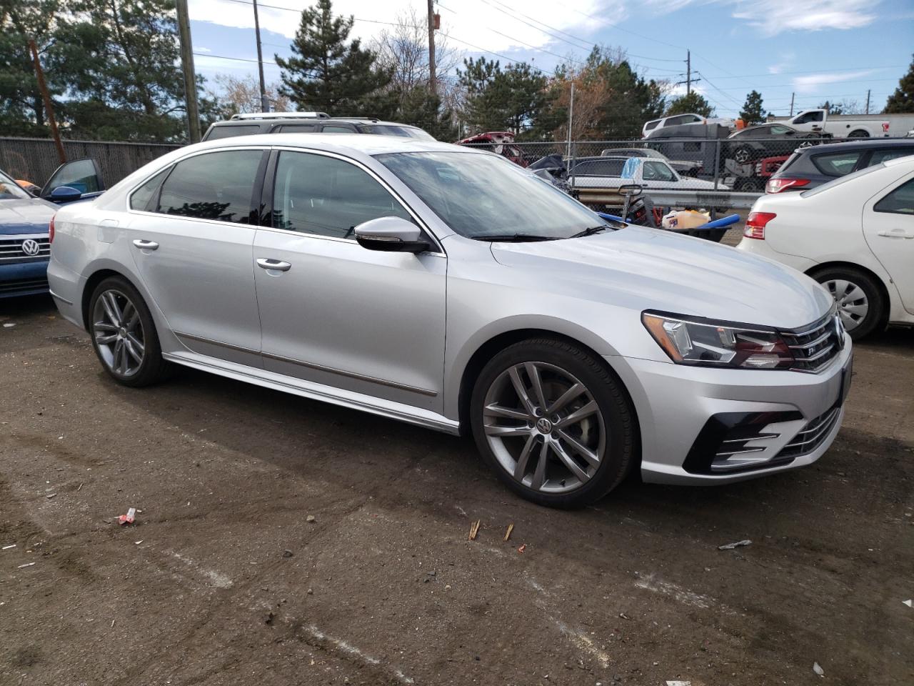 2016 Volkswagen Passat S vin: 1VWAS7A33GC056777