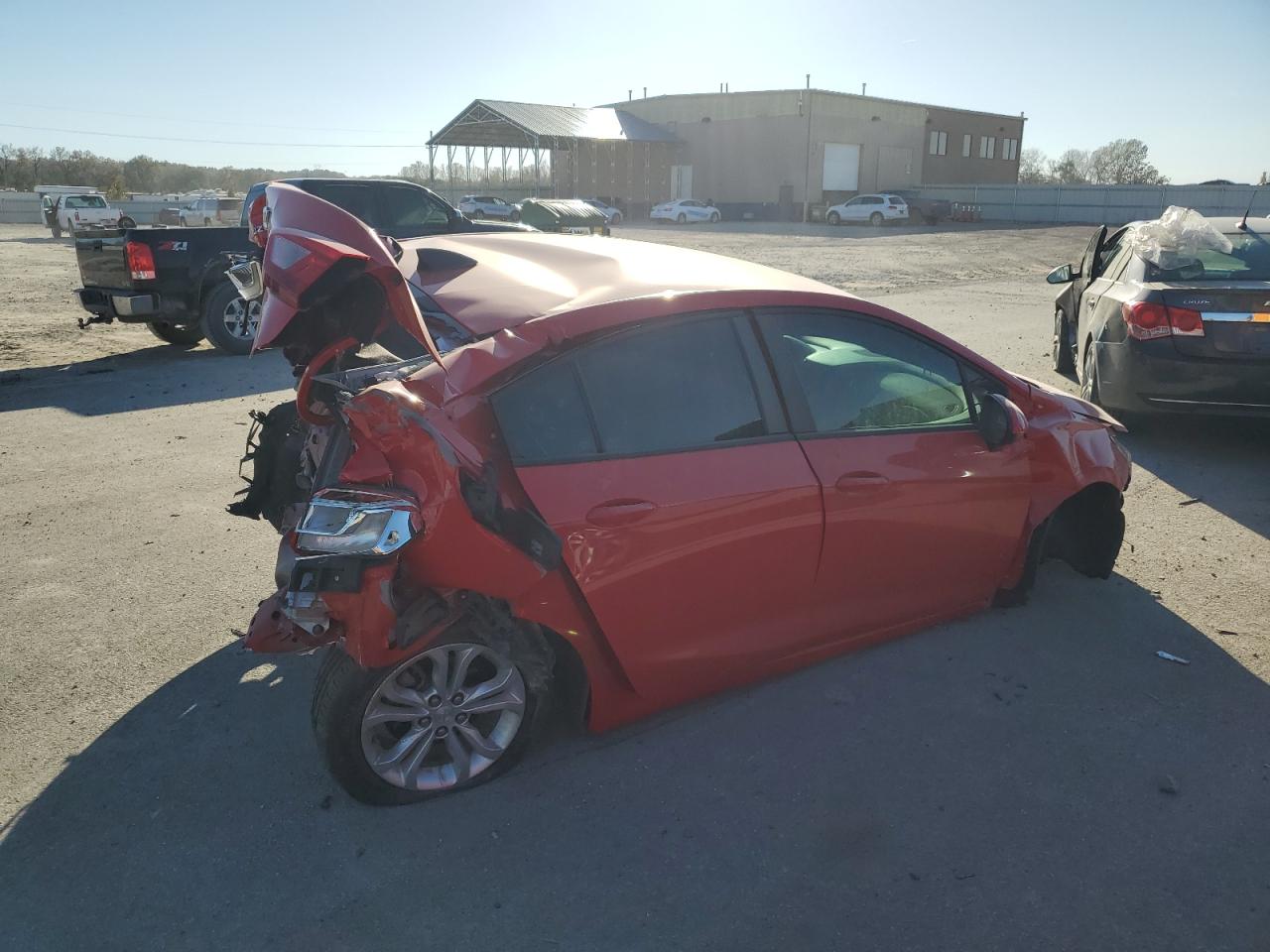 2019 Chevrolet Cruze Ls vin: 1G1BC5SM2K7106594