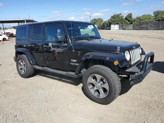 1C4BJWEG0JL851990 Jeep Wrangler Unlimited Sahara