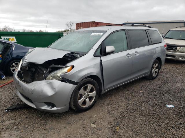 2013 Toyota Sienna LE