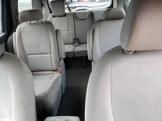 KNDMB5C14F6072578 KIA SEDONA LX