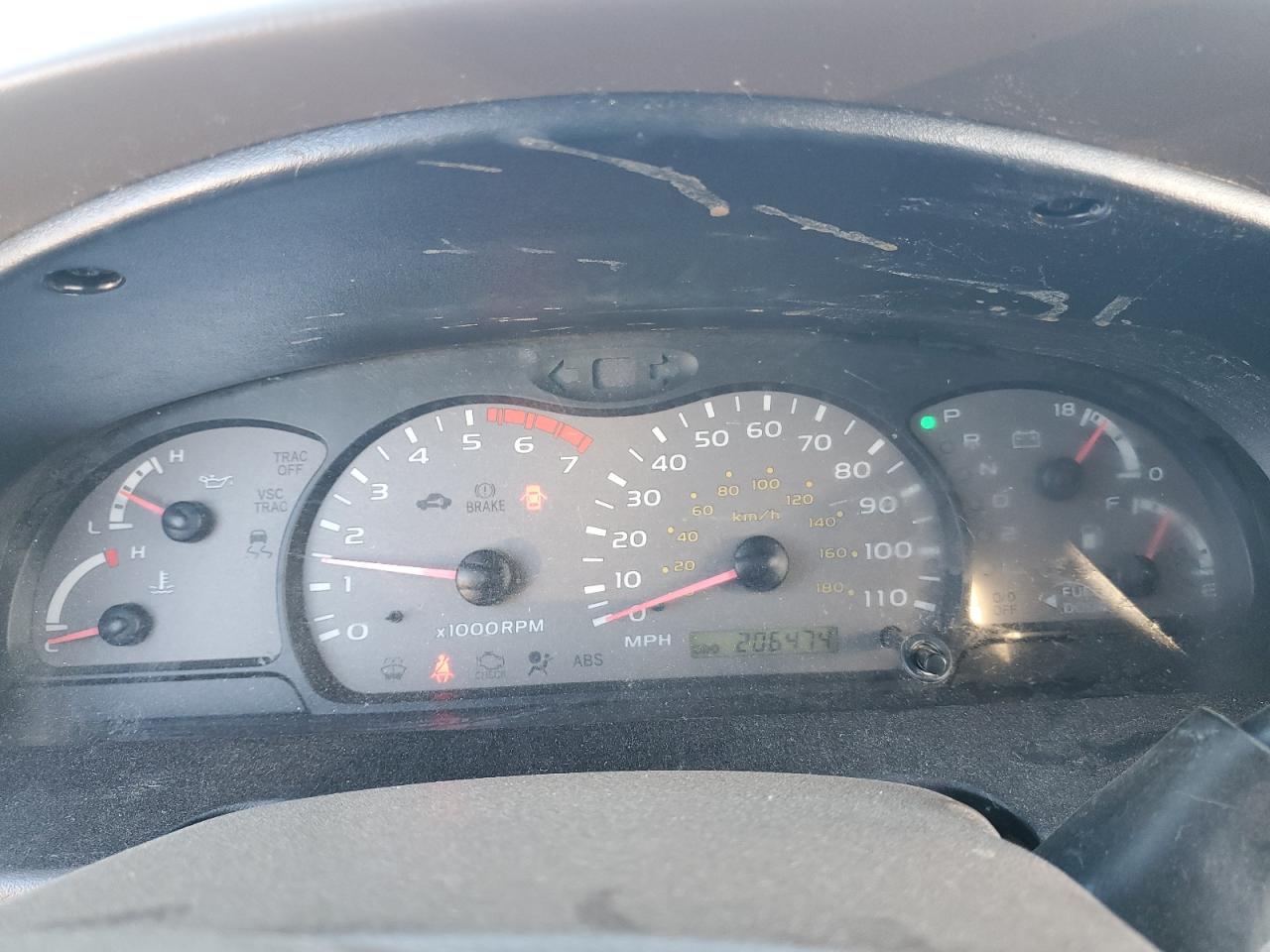 5TDZT34A14S238283 2004 Toyota Sequoia Sr5