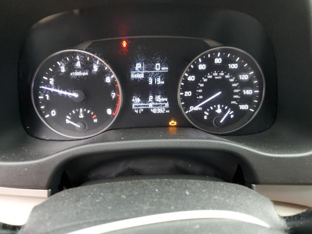 2017 Hyundai Elantra - Image 9