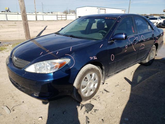 2004 Toyota Camry Le VIN: JTDBE32K840262445 Lot: 50995484