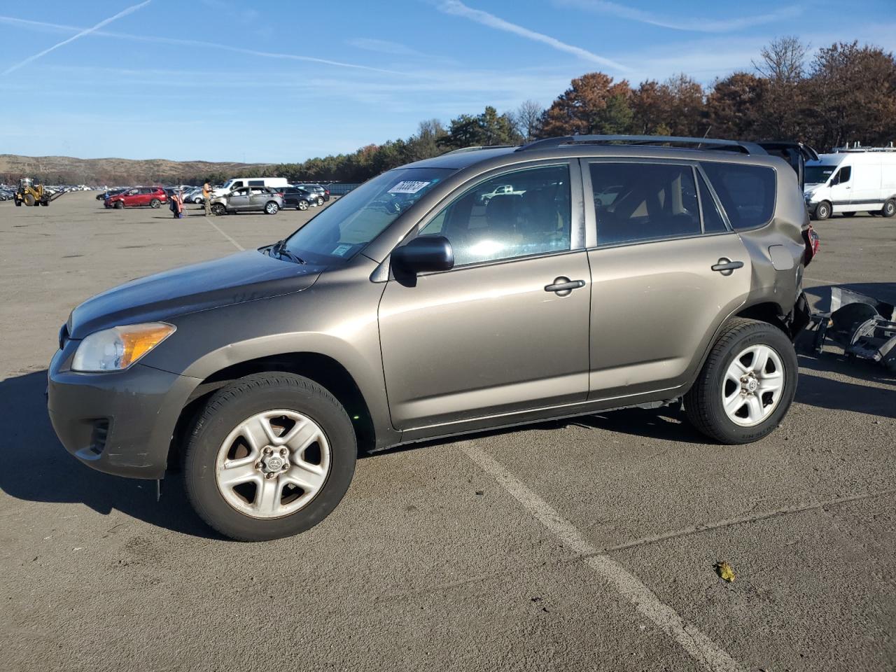 2T3ZF4DV5BW061202 2011 Toyota Rav4