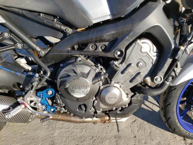2015 YAMAHA FZ09 C JYARN33Y2FA001547