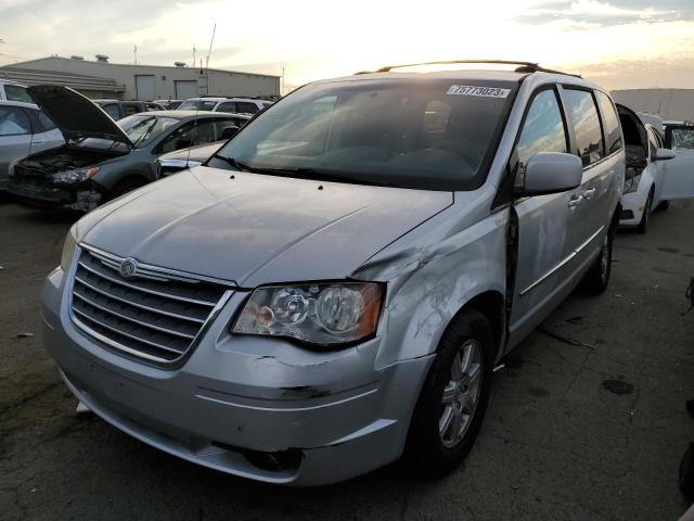 2010 Chrysler Town & Country Touring