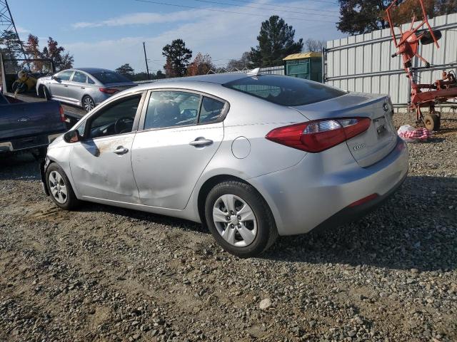 KNAFK4A69G5604378 | 2016 KIA FORTE LX