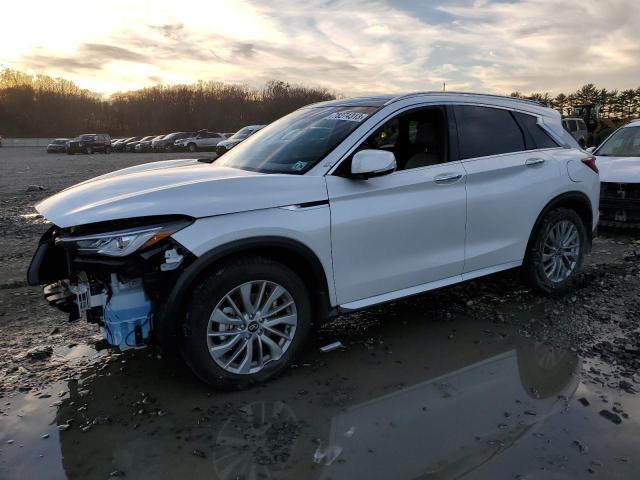 2023 INFINITI QX50 LUXE