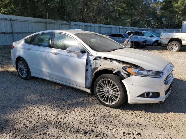3FA6P0HD5FR136877 Ford FUSION SE